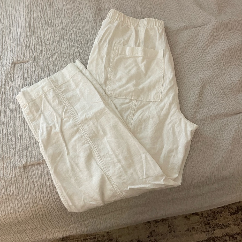 White Pants - Universal Thread